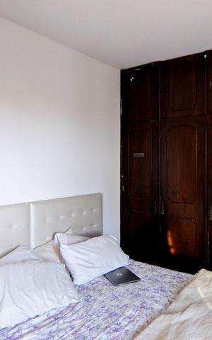 Casa à venda com 500m², 7 quartos e 4 vagas Casa à venda com 500m², 7 quartos e 4 vagasQuarto 4