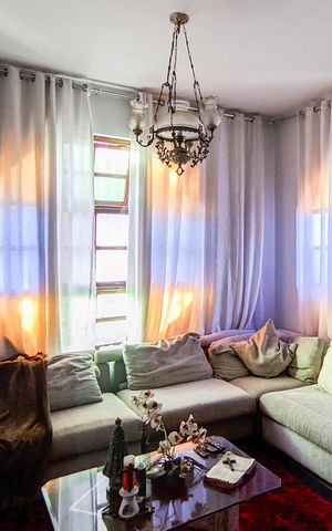 Casa à venda com 500m², 7 quartos e 4 vagas Casa à venda com 500m², 7 quartos e 4 vagasSala de Cinema