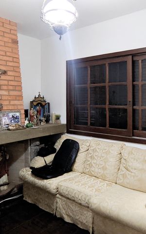 Casa à venda com 500m², 7 quartos e 4 vagas Casa à venda com 500m², 7 quartos e 4 vagasQuarto 2