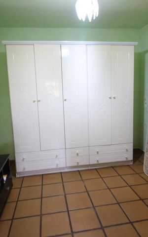 Casa à venda com 440m², 5 quartos e 2 vagasQuarto 4
