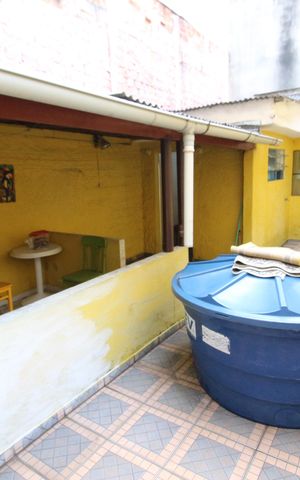 Casa à venda com 440m², 5 quartos e 2 vagasQuintal