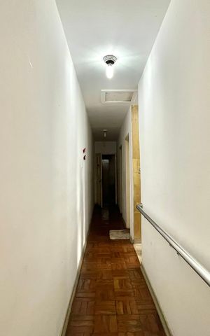Casa para alugar com 164m², 5 quartos e 2 vagasCorredor