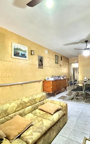 Casa para alugar com 164m², 5 quartos e 2 vagasSala