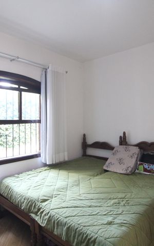 Casa à venda com 400m², 4 quartos e 3 vagasSuíte 2