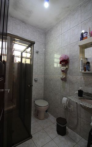 Casa à venda com 260m², 3 quartos e 7 vagasBanheiro Social