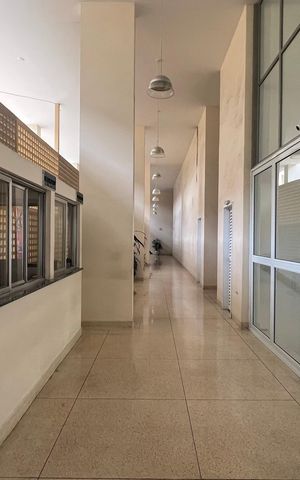 Apartamento à venda com 63m², 2 quartos e sem vaga Apartamento à venda com 63m², 2 quartos e sem vagaHall de entrada