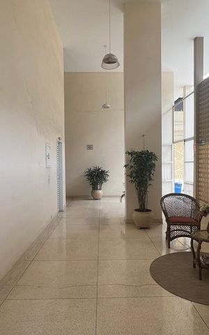 Apartamento à venda com 63m², 2 quartos e sem vaga Apartamento à venda com 63m², 2 quartos e sem vagaHall de entrada