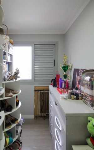 Apartamento à venda com 143m², 4 quartos e 1 vaga Apartamento à venda com 143m², 4 quartos e 1 vagaQuarto 2
