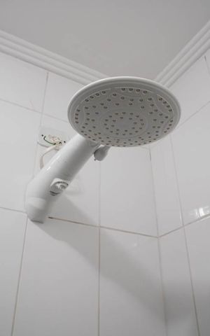 Casa à venda com 100m², 3 quartos e 2 vagasBanheiro da Suíte