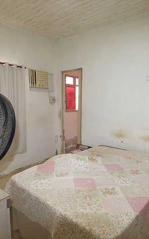Casa à venda com 550m², 6 quartos e 6 vagasQuarto 1 casa 3