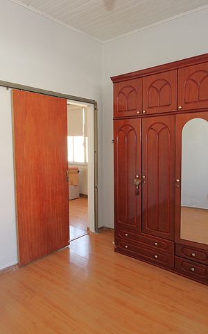 Casa à venda com 550m², 6 quartos e 6 vagasQuarto 1 casa 1
