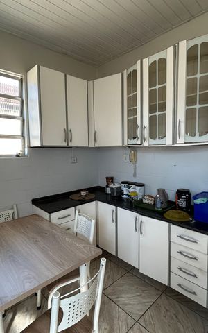 Casa à venda com 550m², 6 quartos e 6 vagasCozinha casa 1