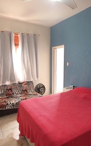 Casa à venda com 550m², 6 quartos e 6 vagasQuarto 1 casa 2