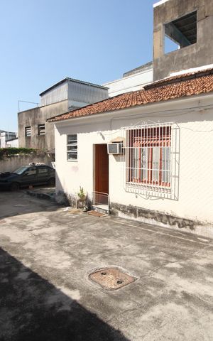 Casa à venda com 550m², 6 quartos e 6 vagasFachada casa 2