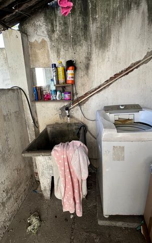 Casa à venda com 550m², 6 quartos e 6 vagasÁrea de Serviço casa 2