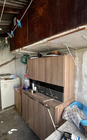 Casa à venda com 550m², 6 quartos e 6 vagasÁrea de Serviço casa 2