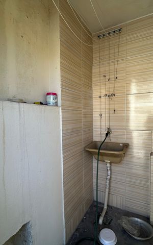 Casa à venda com 550m², 6 quartos e 6 vagasÁrea de Serviço casa 1