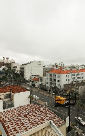 Apartamento à venda com 108m², 3 quartos e 2 vagasVista