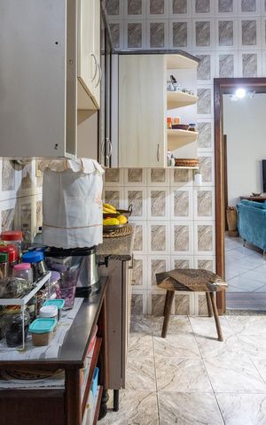 Casa à venda com 114m², 3 quartos e 1 vaga Casa à venda com 114m², 3 quartos e 1 vagaCozinha
