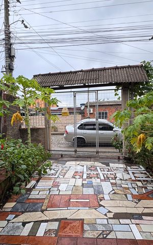 Casa à venda com 80m², 2 quartos e 1 vaga Casa à venda com 80m², 2 quartos e 1 vagaGaragem