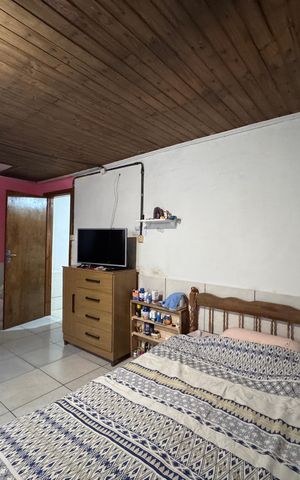 Casa à venda com 80m², 2 quartos e 1 vaga Casa à venda com 80m², 2 quartos e 1 vagaQuarto 1