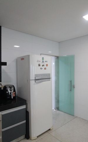 Casa à venda com 450m², 3 quartos e 10 vagasCozinha