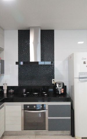 Casa à venda com 450m², 3 quartos e 10 vagasCozinha