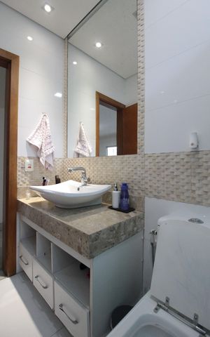 Casa à venda com 450m², 3 quartos e 10 vagasBanheiro Social 2