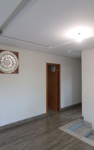 Casa à venda com 450m², 3 quartos e 10 vagasSala de Estar