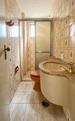 Apartamento à venda com 62m², 2 quartos e 1 vaga Apartamento à venda com 62m², 2 quartos e 1 vagaBanheiro