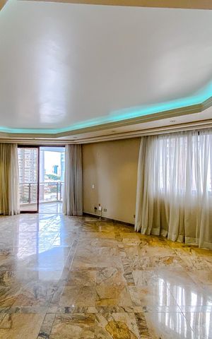 Apartamento à venda com 346m², 4 quartos e 4 vagasSala