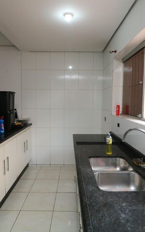 Casa à venda com 450m², 8 quartos e 2 vagasCozinha
