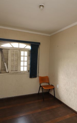 Casa à venda com 450m², 8 quartos e 2 vagasQuarto 3
