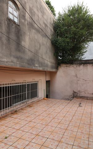 Casa à venda com 450m², 8 quartos e 2 vagasQuintal