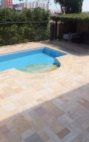Casa à venda com 480m², 4 quartos e 4 vagas