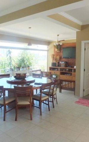 Casa à venda com 480m², 4 quartos e 4 vagas