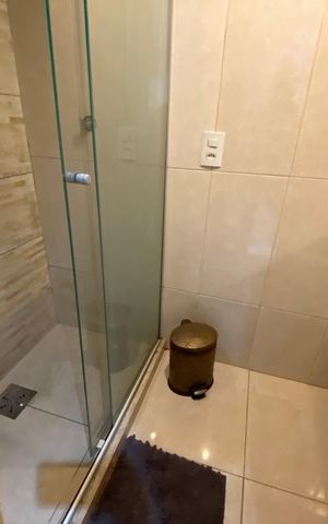 Apartamento à venda com 64m², 3 quartos e 3 vagas Apartamento à venda com 64m², 3 quartos e 3 vagasBanheiro Social