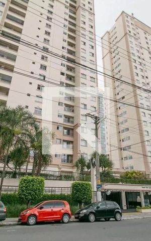 Apartamento à venda com 35m², 1 quarto e 1 vaga Apartamento à venda com 35m², 1 quarto e 1 vagaFachada