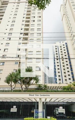Apartamento à venda com 35m², 1 quarto e 1 vaga Apartamento à venda com 35m², 1 quarto e 1 vagaFachada