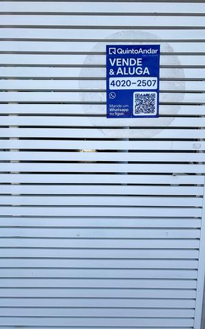 Apartamento à venda com 100m², 2 quartos e 2 vagas Apartamento à venda com 100m², 2 quartos e 2 vagasFachada e placa