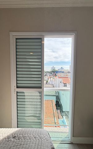 Apartamento à venda com 100m², 2 quartos e 2 vagas Apartamento à venda com 100m², 2 quartos e 2 vagasSuíte