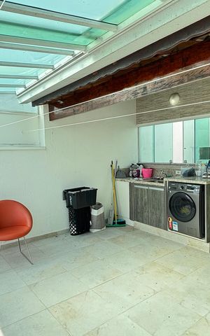 Apartamento à venda com 100m², 2 quartos e 2 vagas Apartamento à venda com 100m², 2 quartos e 2 vagasCobertura - Área de Serviço