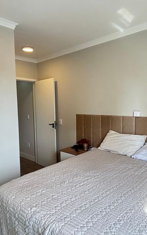 Apartamento à venda com 100m², 2 quartos e 2 vagas Apartamento à venda com 100m², 2 quartos e 2 vagasSuíte