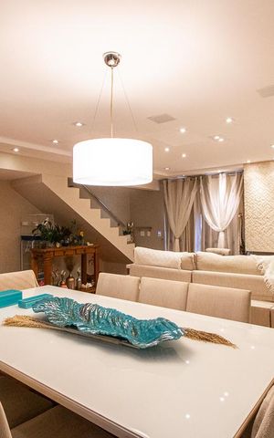 Apartamento à venda com 201m², 4 quartos e 4 vagas Apartamento à venda com 201m², 4 quartos e 4 vagasSala