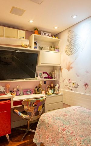 Apartamento à venda com 201m², 4 quartos e 4 vagas Apartamento à venda com 201m², 4 quartos e 4 vagasQuarto