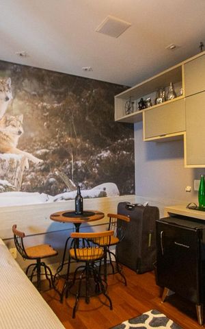 Apartamento à venda com 201m², 4 quartos e 4 vagas Apartamento à venda com 201m², 4 quartos e 4 vagasQuarto 3