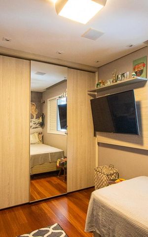 Apartamento à venda com 201m², 4 quartos e 4 vagas Apartamento à venda com 201m², 4 quartos e 4 vagasQuarto 3