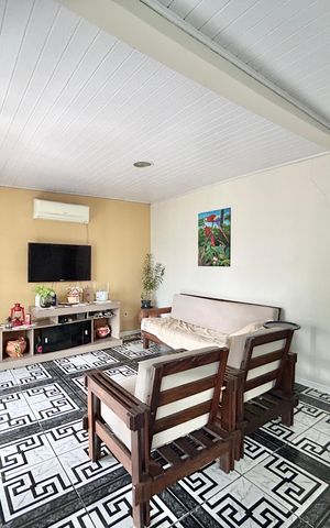 Casa à venda com 88m², 2 quartos e 1 vagaSala