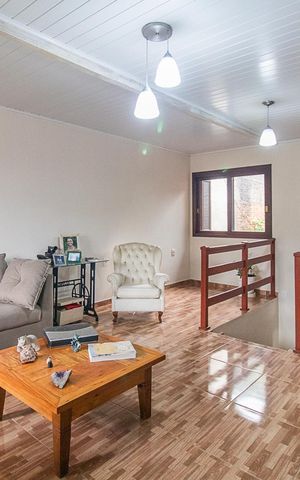 Casa à venda com 300m², 4 quartos e 2 vagasSala
