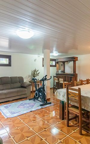 Casa à venda com 300m², 4 quartos e 2 vagasSala 2